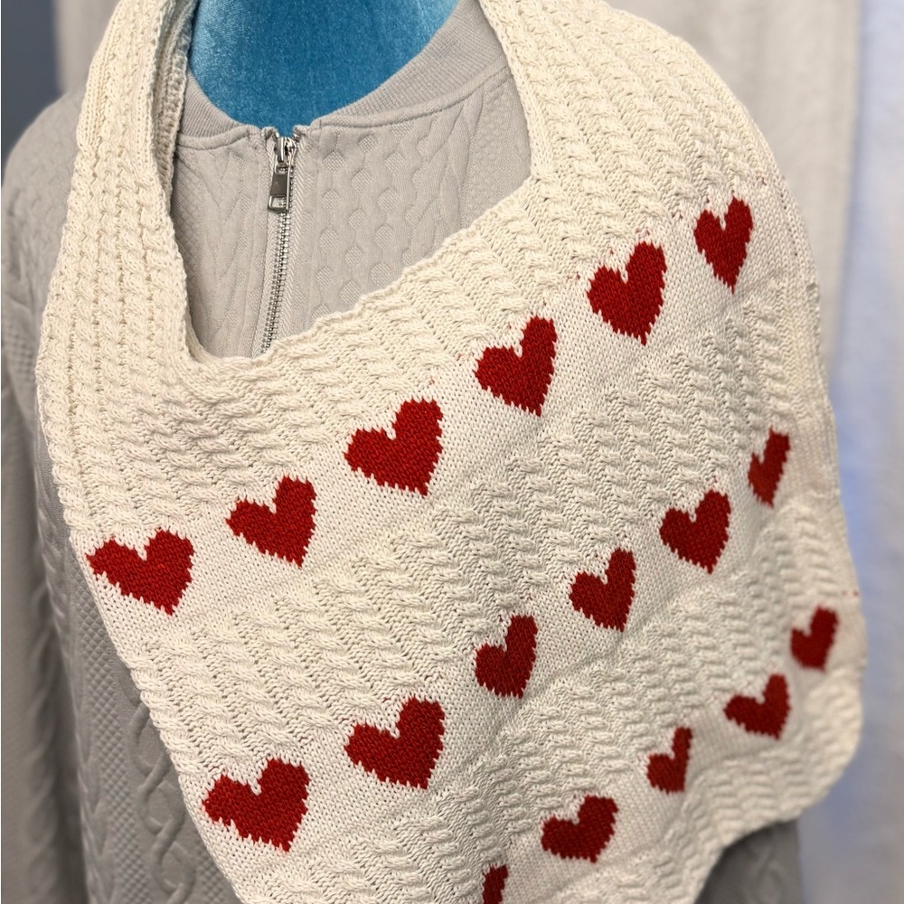 Cream Crochet Bag With Red Heart Patterned NWOT - Picture 3 of 5